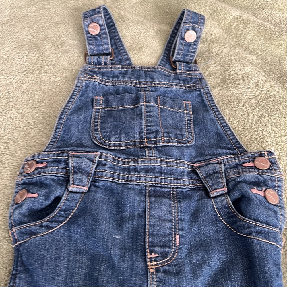 ๐ 2/$15 Old Navy Girls Denim Overalls-2T - Picture 2 of 9